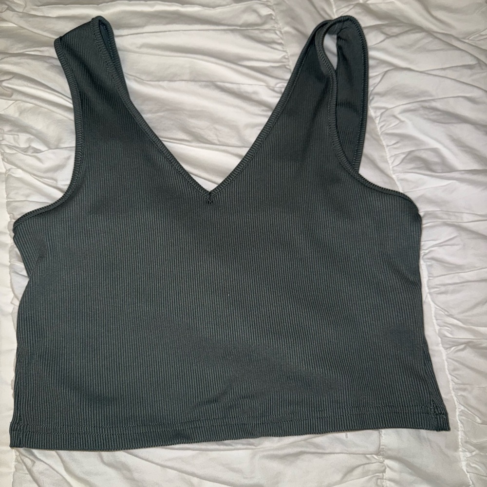 SHEIN Green Fitted Sleeveless Crop Tank